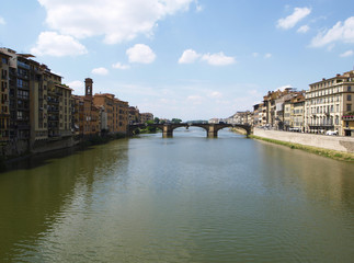 Obraz premium Cityscape of Florence, Italy view to St Trinity bridge over Arno river
