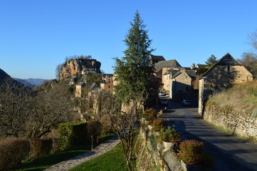 Fototapeta na wymiar Rodelle en Aveyron