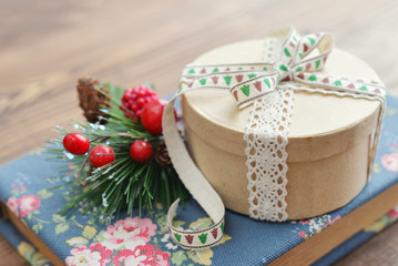 Round gift boxes
