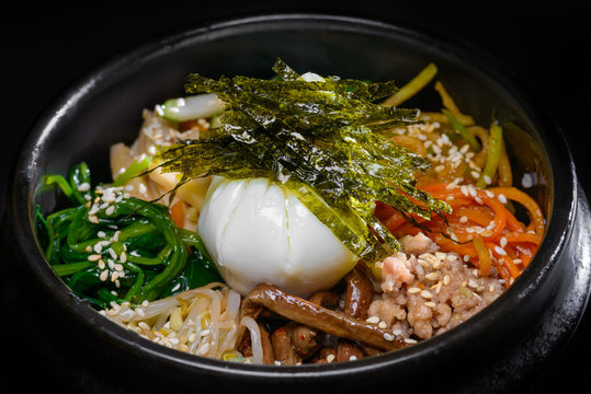 Korean soup with egg and seaweed