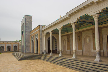 Obraz premium Tashkent, Uzbekistan - March 21, 2016: Memorial Complex of Imam