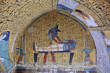 Wall painting and decoration of the tomb: ancient Egyptian gods and hieroglyphs in wall painting   - 130966946