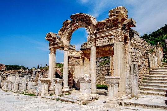 Hadrian-Tempel in Ephesos