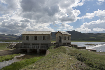 Wasserkraftwerk am Orkhonfluss - Mongolei