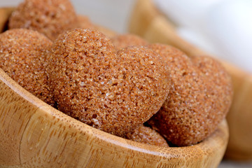 Bamboo bowl with hearts of sugar