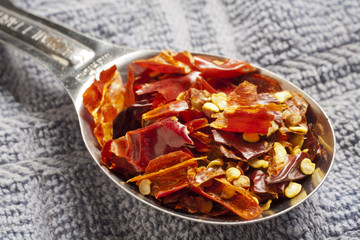 crushed red pepper flakes