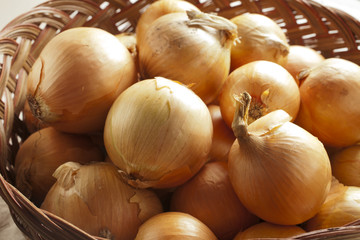 fresh, whole, yellow onions