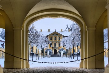 Rammenau Barockschloss im Winter - baroque castle Rammenau in Winter