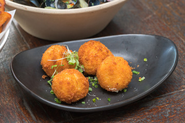 Potato croquettes with mozzarella.
