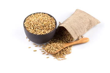 Gordijnen bowl of organic oat grains © VertigoBarrov