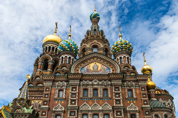 Fototapeta na wymiar Church of the Savior on Blood in Saint-Petersburg, Russia. One of the main touristic attractions in the city.