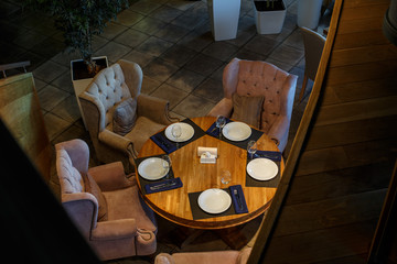 table setting in restaurant