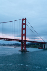 Fototapeta na wymiar Sunrise Behind Golden Gate