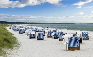 Strandk&ouml;rbe am Strand in Prerow