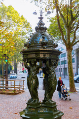 Fototapeta premium antique drinking fountain in Paris