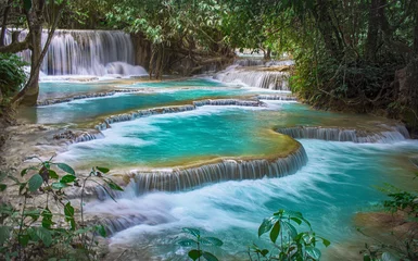 Fotobehang Kuang Si-watervallen, provincie Luang Prabang, Laos © Glebstock