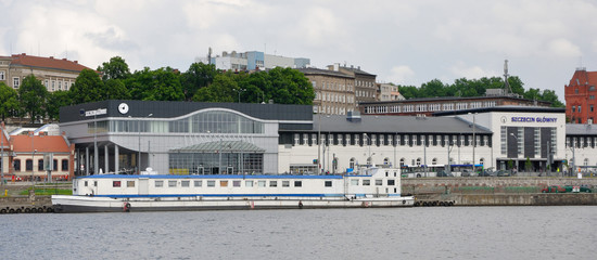 Szczecin - Nowy budynek dworca głownego. © konik60