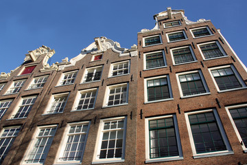 Maisons à pignons dans le vieil Amsterdam, Pays-Bas