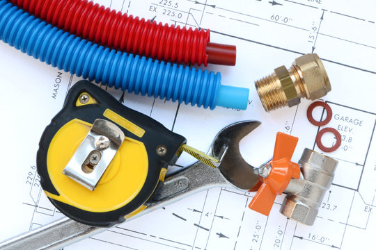 Robinet d'arr&ecirc;t manette papillon, raccord &agrave; compression, cl&eacute; plate et joints d'&eacute;tanch&eacute;it&eacute;