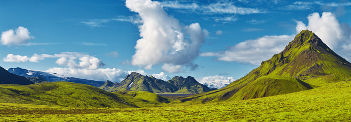 Valley National Park Landmannalaugar. Magnificent Iceland in the August - obrazy, fototapety, plakaty