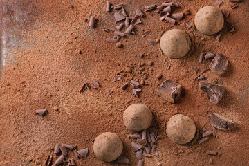 Chocolate truffles with cocoa powder