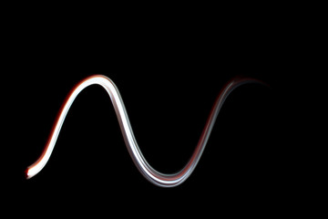 нарисованый светом зигзаг