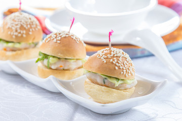 mini hamburgers