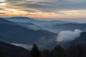 le soir sur la montagne des Vosges