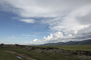 Straße durch die Mongolei