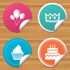 Birthday party icons. Cake and cupcake symbol.