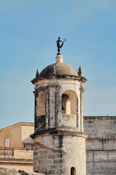 Havana, Cuba: watchtower of Castillo de la Real Fuerza ("Royal Force Fortress") with iconic statue of La Giraldilla, Havana's symbol