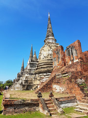 Fototapeta premium pagoda of Wat Phra Sri Sanphet in the Ayutthaya Historical Park.