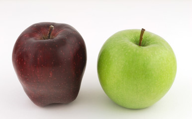 Organic Red Delicious and Granny Smith Apples