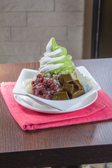 ice cream dessert