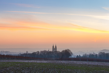 Fototapeta premium Albrechtsburg Meissen und Meißner Dom am frühen Morgen