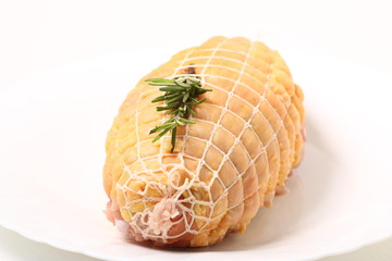 Arrosto di pollo crudo