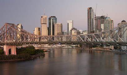 Naklejka premium Skyline Brisbane day and sunrise