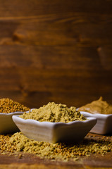 Ground mustard powder