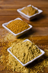 Ground mustard powder