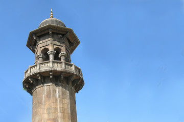 Fototapeta na wymiar Architecture of Minaret of ancient Macca Maszid,Hyderabad,India