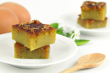 Coconut custard made from eggs with soybean and coconut milk