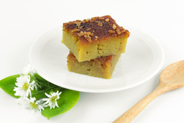 Coconut custard made from eggs with soybean and coconut milk