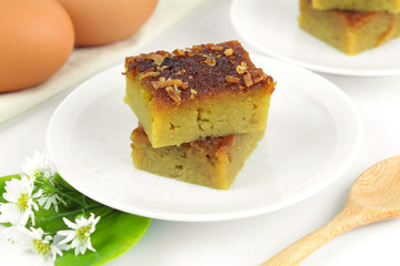 Coconut custard made from eggs with soybean and coconut milk