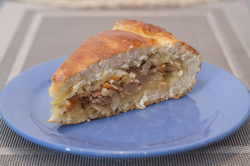 пирог с капустой
