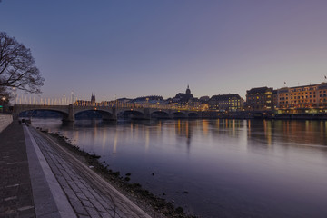 Fototapeta premium Mittlere Brücke über Basel
