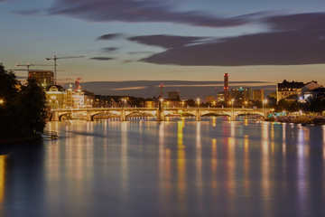 Fototapeta na wymiar Mittlere Brücke über Basel