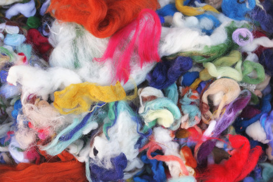  Felting materials -  colored wool pieces for felting