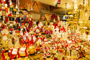 Weihnachtsmarkt Münster Aegidii, Carla Einhaus, Prinzipalmarkt, 20.12.2016, Nikoläuse,...