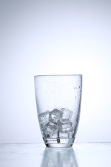 glass of ice