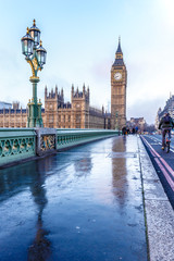 Naklejka premium Big ben in winter morning